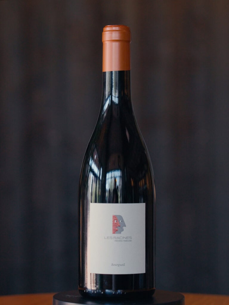 visuel illustrant la cuvée AOP Bourgueil nommée Les Racines, 100% Cabernet Franc