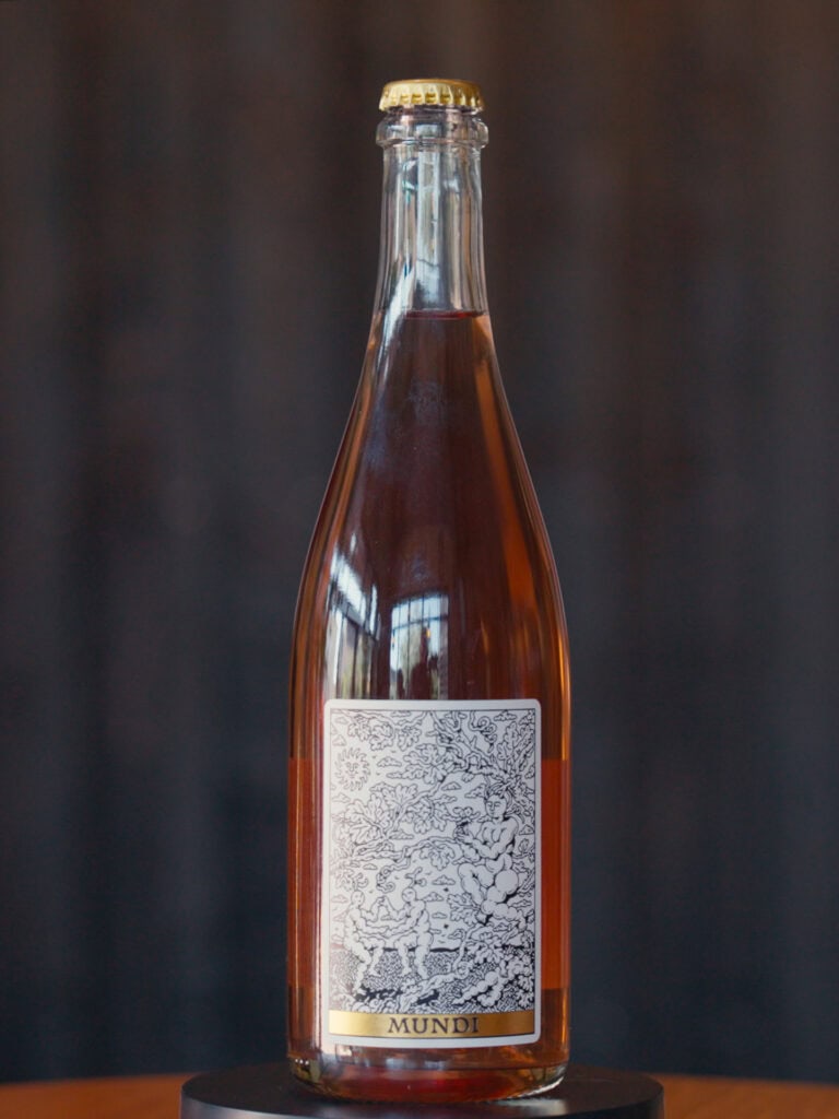 visuel qui expose la cuvée de pétillant naturel rosé nommé: Mundi. Grolleau, Pineau d'Aunis, Chenin