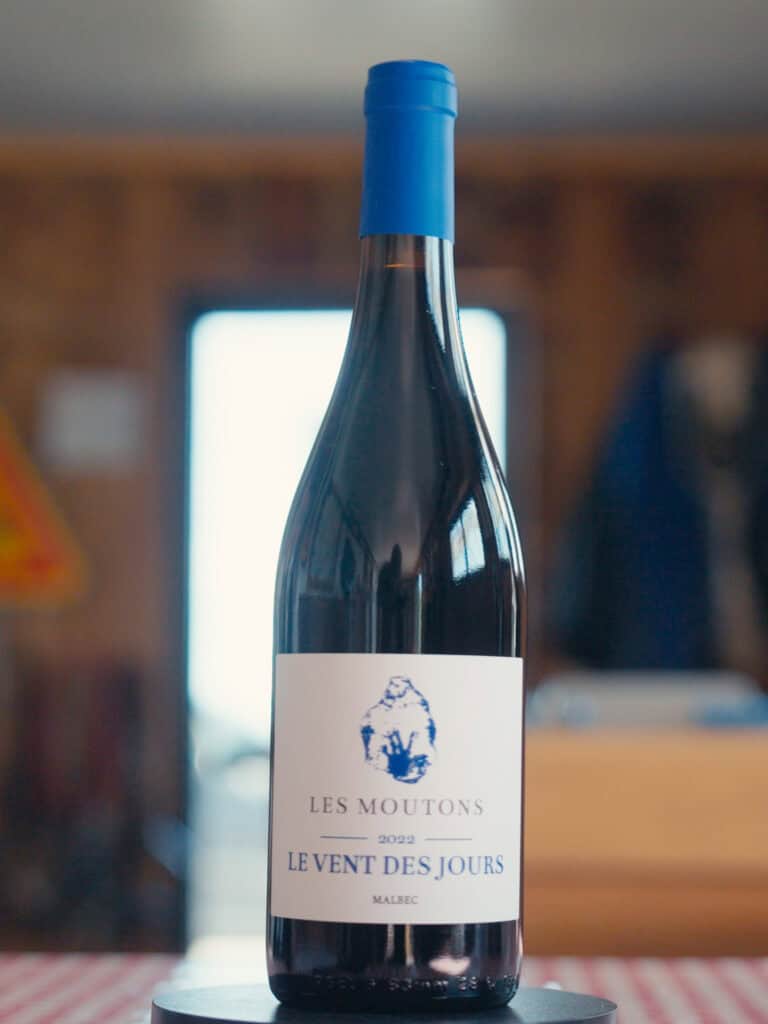Visuel illustrant la cuvée 100% Malbec " Les Moutons" du domaine le Vent Des Jours de Laurent Marre. AOP CAHORS